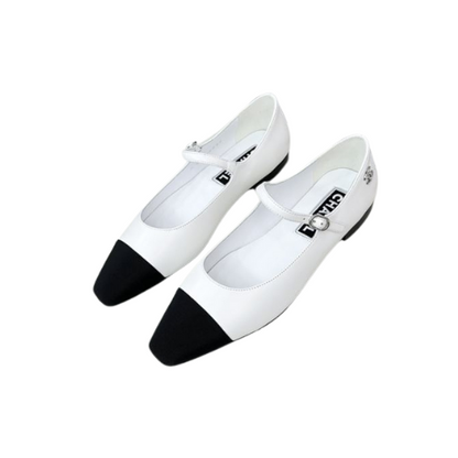 Classic Dual Tone  Mary-Janes in Genuine Leather