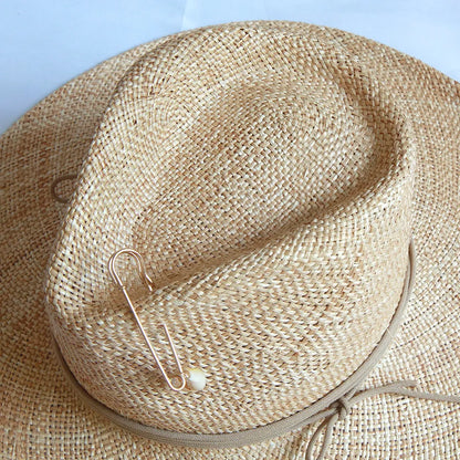 Fedora in Straw With Gold and Pearl Accessories