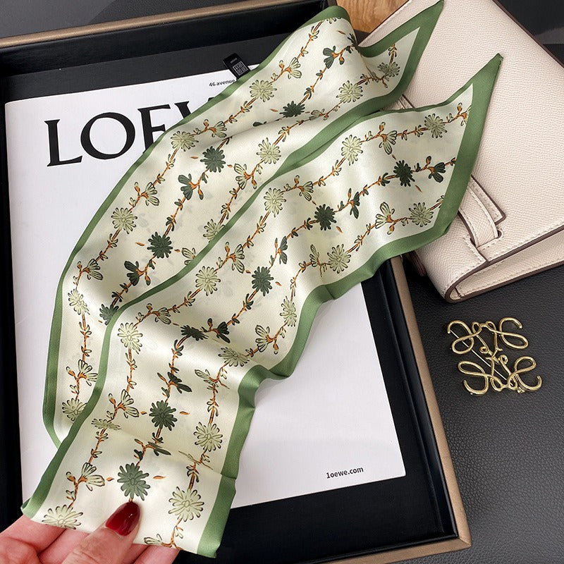 Foulard šátek s květinovým potiskem