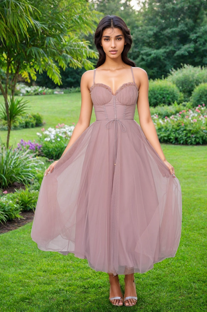 Midi Dress in Tulle with Sweetheart Neckline