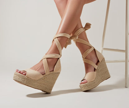 Espadrille Sandals with Open Toe and Laces