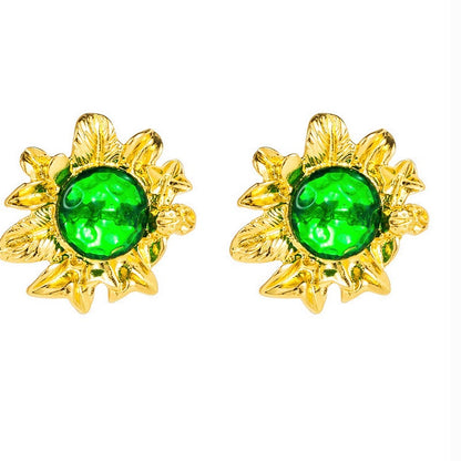 Earrings in Flower Motif with Emerald Rhinestone