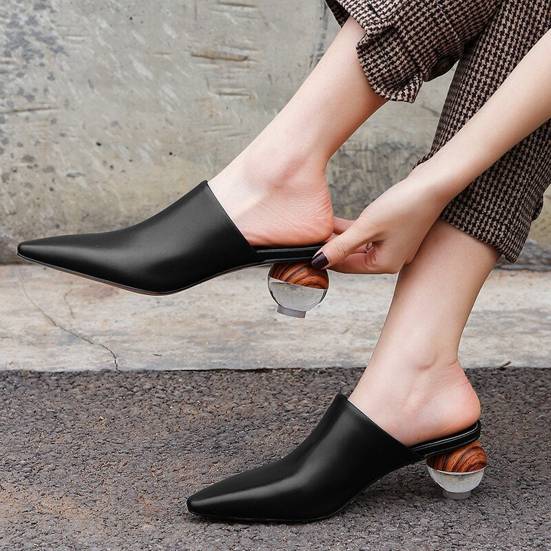 Leather Pointed Toe Pantoffles with Spherical Heels