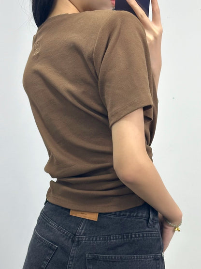 Cropped Tie Knot Tee in Brown